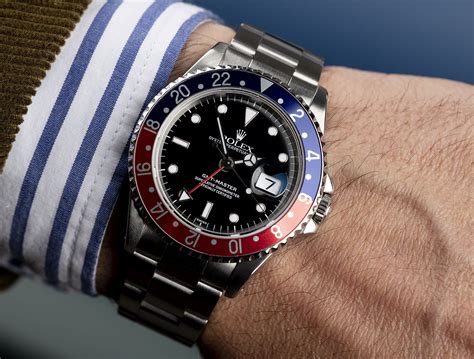 rolex gmt master 16700|rolex gmt 16700 price.